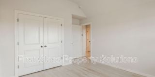 728 Harbor Town Dr Gallery 8
