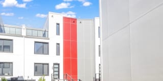 Luxury 3 Bed Townhome in Durham RTP Gallery 3