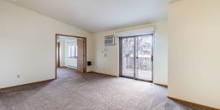 Oakland Pointe Gallery 23