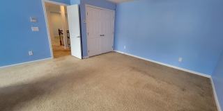 4 Bed, 3.5 Townhome in Five Forks is Available! Gallery 13