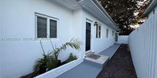 1122 NW 32nd Ct Gallery 1