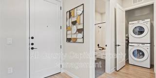 Station at St. Elmo Gallery 13