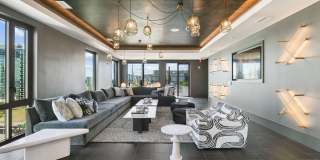 Bond on Mint Gallery 23