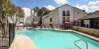 Deer Oaks Gallery 9