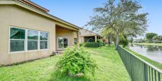 Amazing 4 Bedroom, 3 Bath home plus large 21'x11' loft located in Parkland Isles! Gallery 81