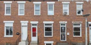 Beautifully Remodeled 2BR Home with Den and Finished Basement Gallery 1