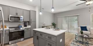 Magnolia at Powell Gallery 5