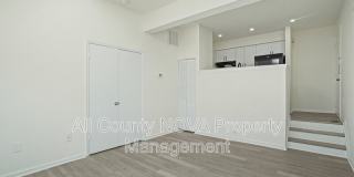 1611 Carriage House Ter Gallery 8