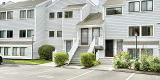 129 Rowayton Woods Drive unit: 129 Gallery 1