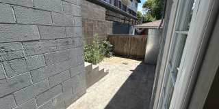 3059 Hawthorn Gallery 19