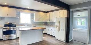 3 Bedroom (with an extra room) Home Available in Marne, MI Gallery 1
