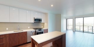 Vision on Wilshire Vision on Wilshire Gallery 7