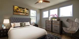 UT PRE LEASE: 2009 Remodeled 6 Bed / 3 Bath, Wood & Stained Concrete Floors, Custom High End Kitchen and Bathrooms, Just North of UT Gallery 7