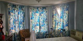 2424 Broadway St Gallery 23