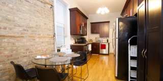 1252 North Greenview Avenue Gallery 1