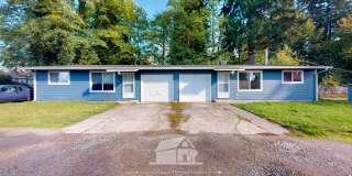 Great Location! Quiet Duplex! Gallery 1