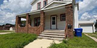 103 1/2 1st St NE - 2 Gallery 1