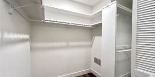 4350 Palmarito St Gallery 16