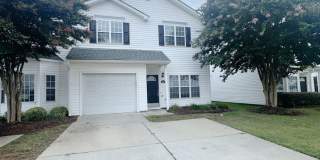 Amazing 3 bedroom 2 1/2 townhome with a huge bonus room in Morrisville Gallery 1