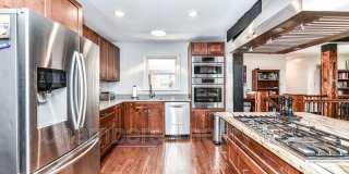 1328 N Ivanhoe St Gallery 1