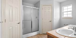 1002 Applewood Circle Gallery 14