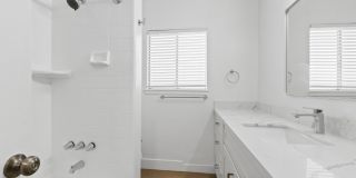 343 Palos Verdes Apartments Gallery 7