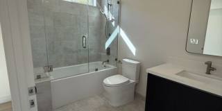 505 S Barrington Ave unit: 106 Gallery 10