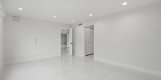 877 NE 195TH Street Gallery 40