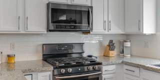 7635 Family Circle Gallery 15