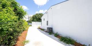 1221 NW 75th St Gallery 29