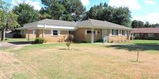 4801 S 28th ST Gallery 1