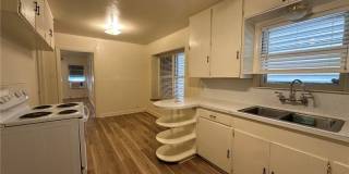 508 Tutt Avenue Gallery 11