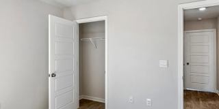 IMMACULATE 3 BEDROOM READY TO MOVE IN Gallery 20