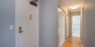 887 Farmington Avenue Gallery 12