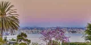 THE BAYSIDE Gallery 24