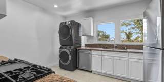 1448 Calumet Ave Gallery 7