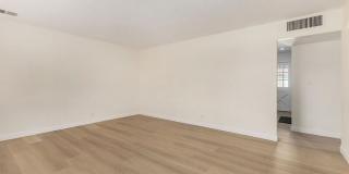 220 E MCKINLEY Street Gallery 10