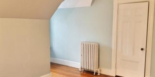 37 Stratford St. Gallery 9