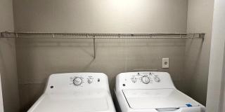 Waters Edge Apartments Gallery 28