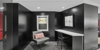 RiverHouse Gallery 77