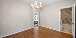 Beautiful 3BR house- perfect roommate set up! 1/2 price security deposit with qualified application Gallery 20