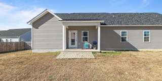 3 bedroom 2 bathroom with a bonus room Gallery 37