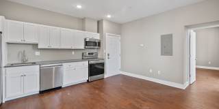 170 West Washington Gallery 16