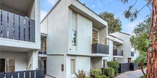 18645 Hatteras St Unit 305 Gallery 1
