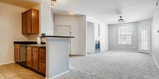 Beautiful 2 Bed/2 Bath Condo with Private Balconies, Pool Access & Golf Course Community Gallery 5
