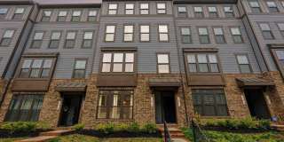 17414 SOUTHERN SHORES Drive Gallery 2