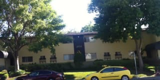 Woodside Place Apartments Gallery 9