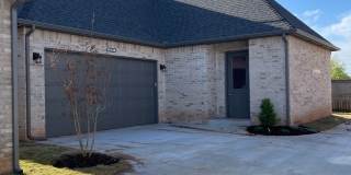 3 bed 2.5 bath home in The Enclave Gallery 1