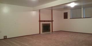 Ideal Split-Level Lake Hills Home Gallery 8