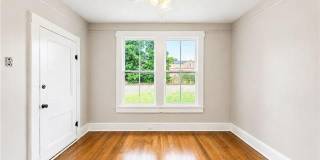 100 PAPWORTH Avenue Gallery 4